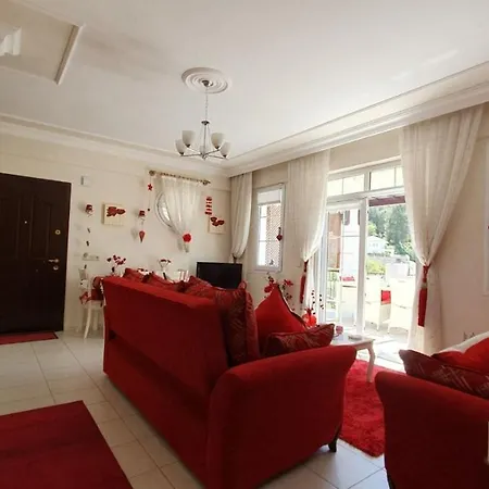 Fully Furnished Holiday Flat *